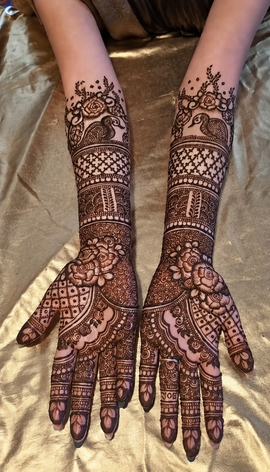 Exquisite Organic Bridal Henna